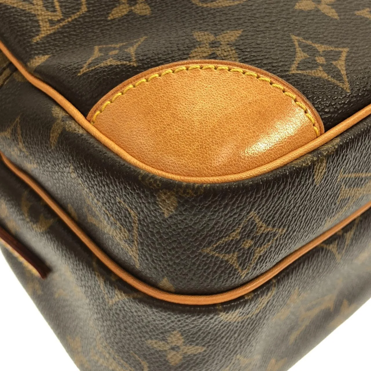LOUIS VUITTON Nile M45244 Shoulder Monogram Black Monogram Rank A - Thumbnail 3