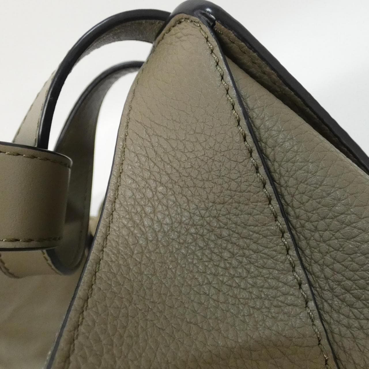 LOEWE Hammock A538S35X51 Shoulder 黑色 中古品A - 縮圖 5