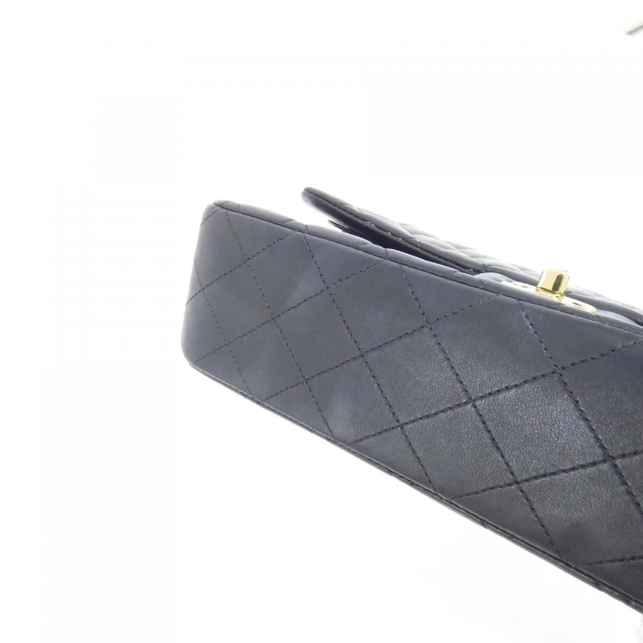 CHANEL Matelasse 1112 Shoulder Lambskin Black Lambskin Rank A - Thumbnail 3