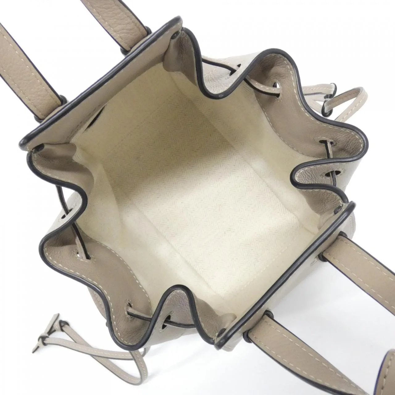 LOEWE Hammock 314 30 V07 Shoulder 黑色 中古品A - 縮圖 8