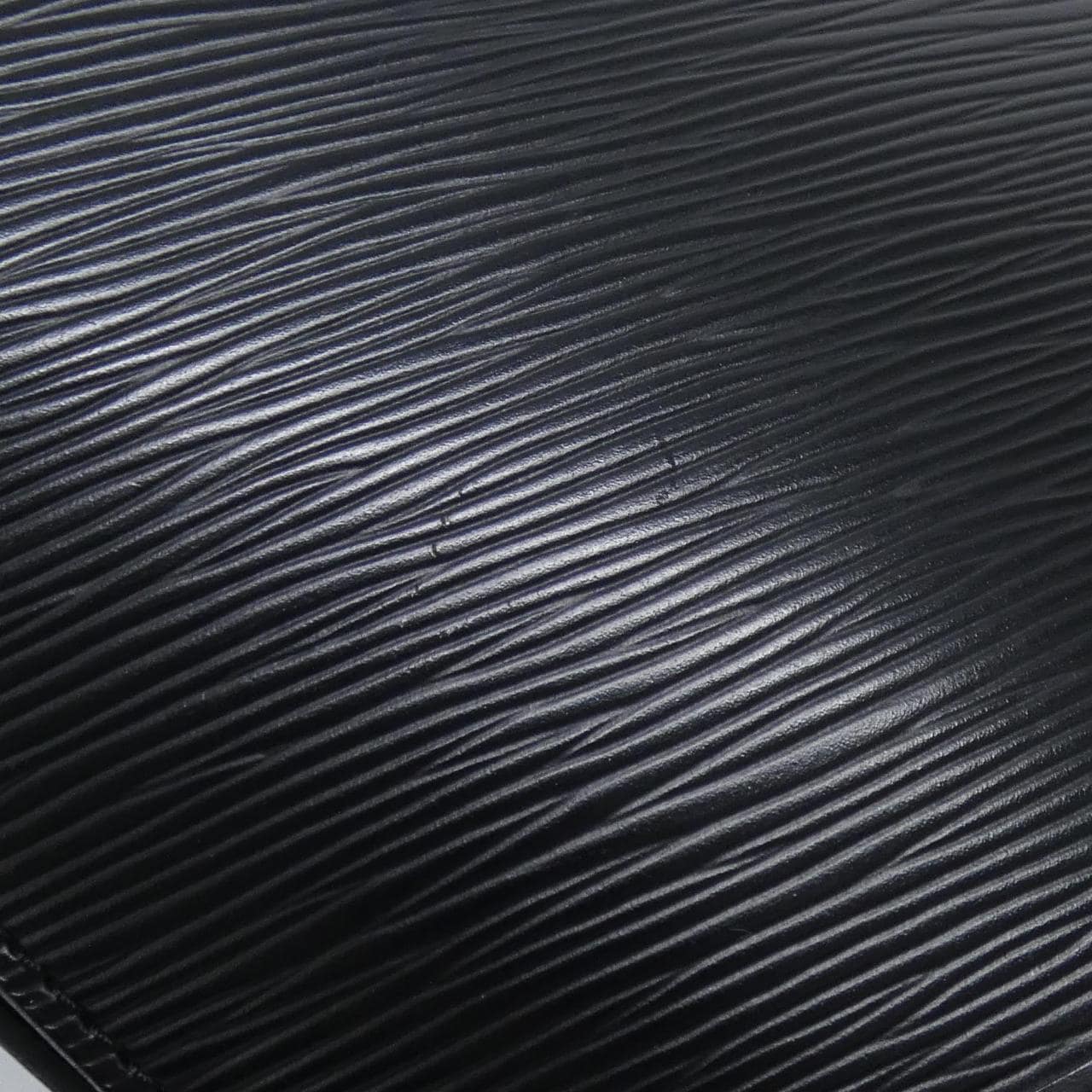 LOUIS VUITTON M52332 Shoulder Bag Epi Black Epi - Thumbnail 5