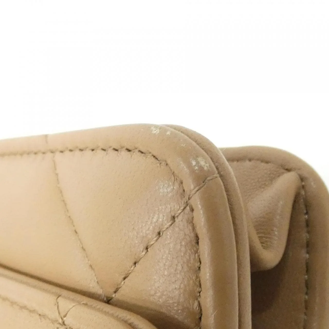 CHANEL Chanel 19 AP3267 Wallet Lambskin Beige Lambskin Rank A - Thumbnail 3