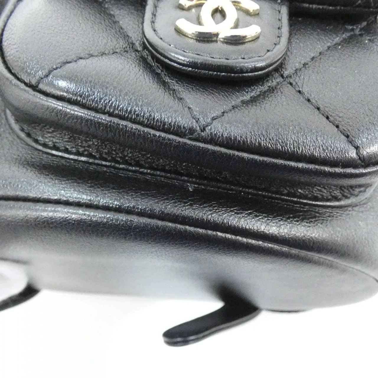 CHANEL Chanel 22 AS3860 Backpack 黑色 中古品A - 縮圖 4