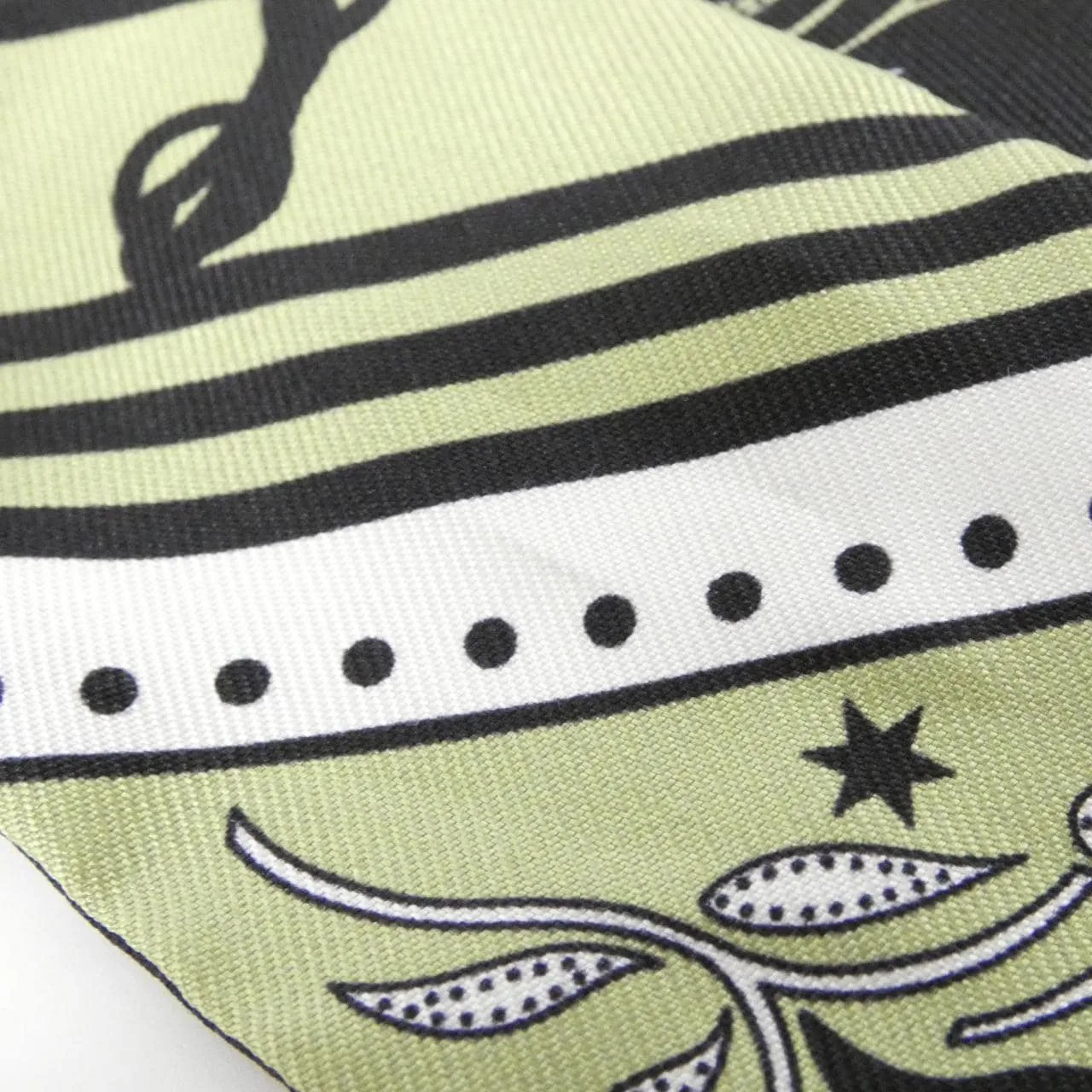 HERMES 064217S Scarf Black Rank A - Thumbnail 3