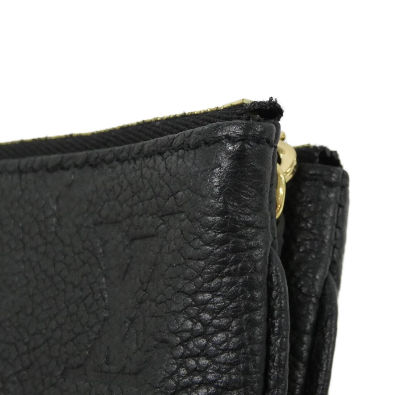 LOUIS VUITTON Pochette M68568 Shoulder Monogram 黑色 Monogram 中古品A - 縮圖 3