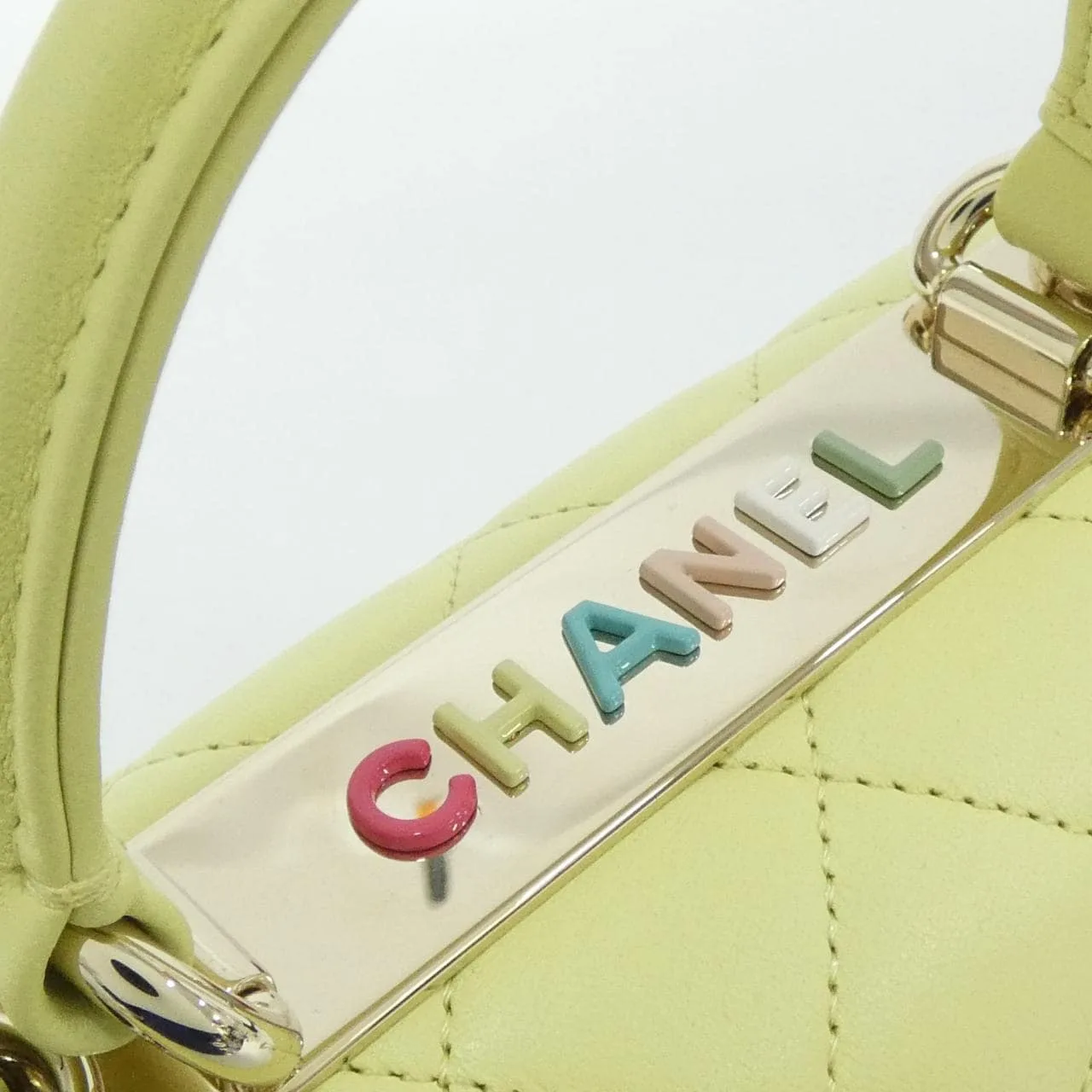 CHANEL AS4654 Handbag Lambskin Yellow Lambskin Rank A - Thumbnail 5