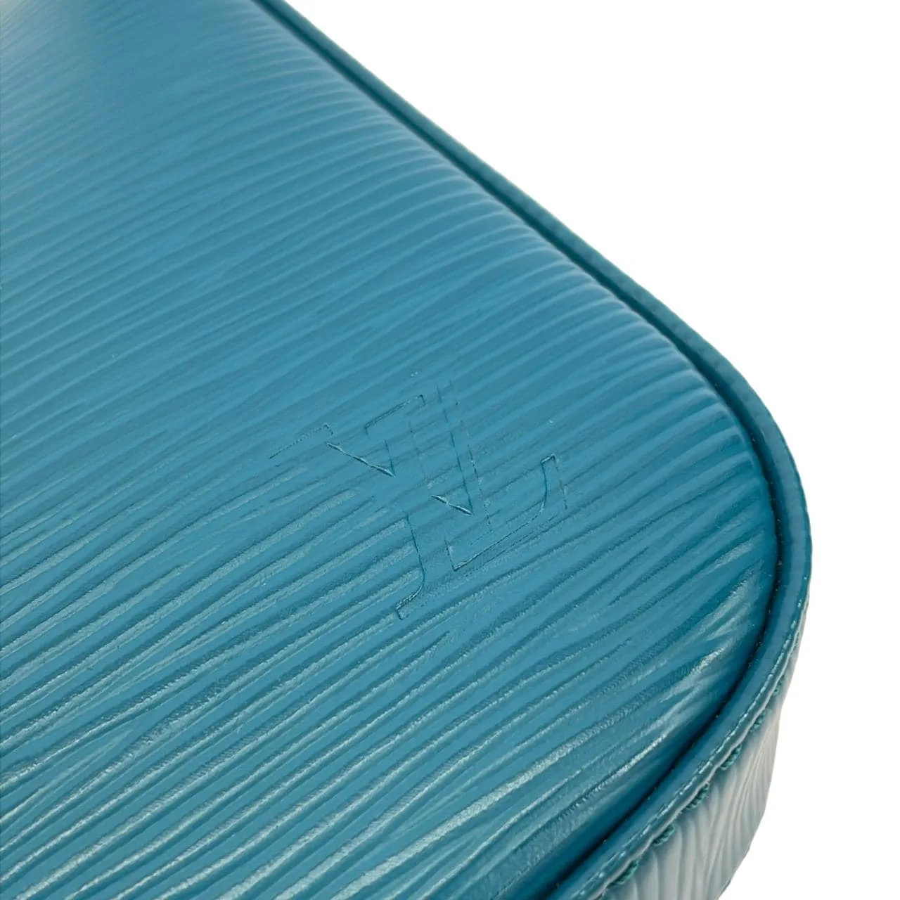 LOUIS VUITTON Pochette M40823 Pochette Epi 黑色 Epi 中古品A - 縮圖 5