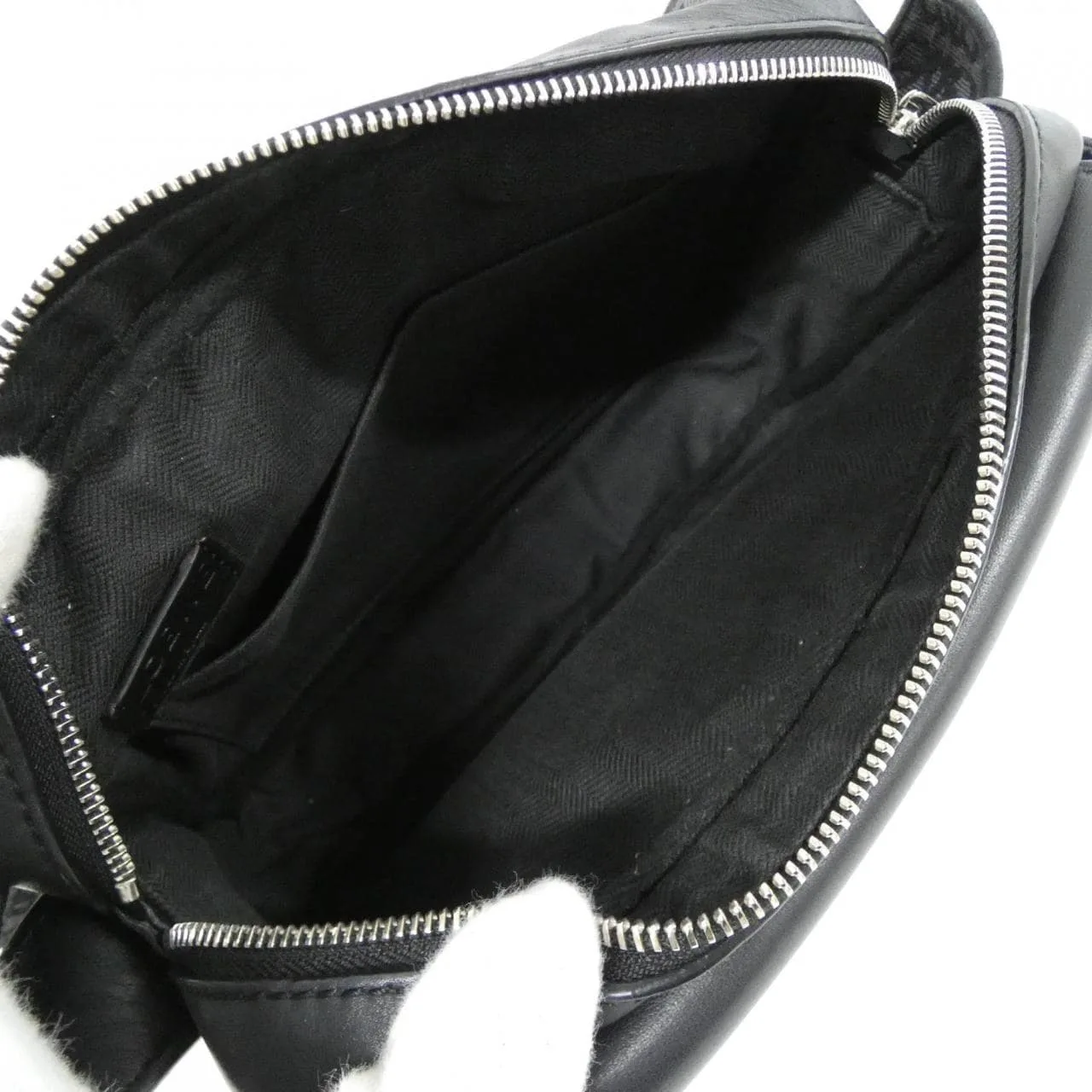 LOEWE B553A72X21 Shoulder 黑色 中古品A - 縮圖 10