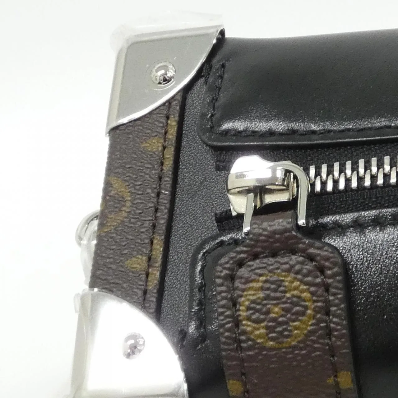 LOUIS VUITTON M15195 Shoulder 黑色 中古品A - 縮圖 5