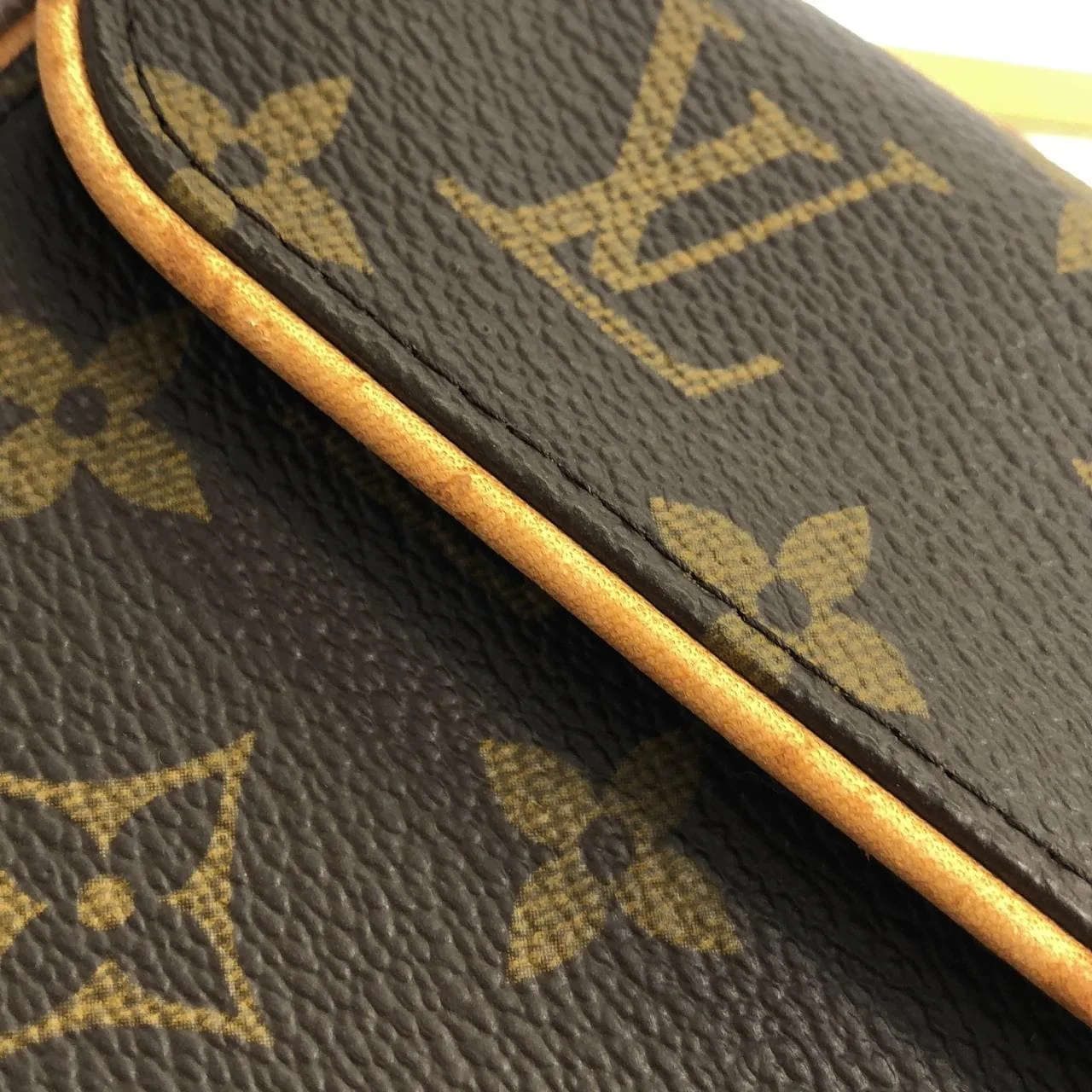 LOUIS VUITTON Pochette M51855+M67304 Belt Monogram 黑色 Monogram 中古品A - 縮圖 4