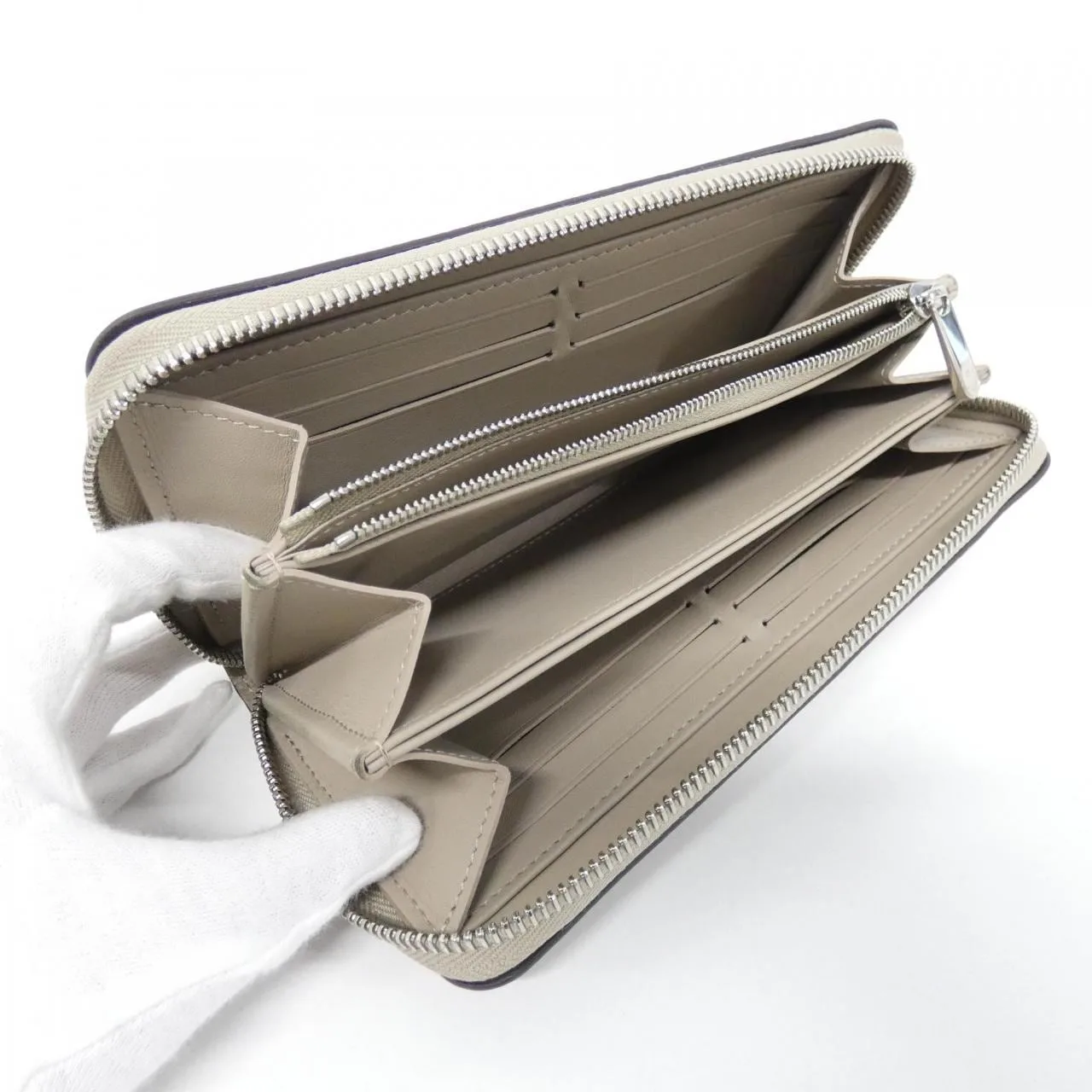 LOUIS VUITTON Mahina M69821 Wallet Black Rank A - Thumbnail 5