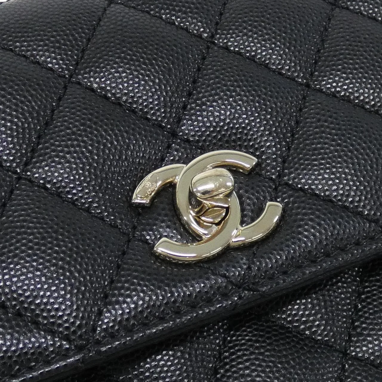 CHANEL Matelasse 92990 Handbag Grained Calfskin Black Grained Calfskin Rank A - Thumbnail 4