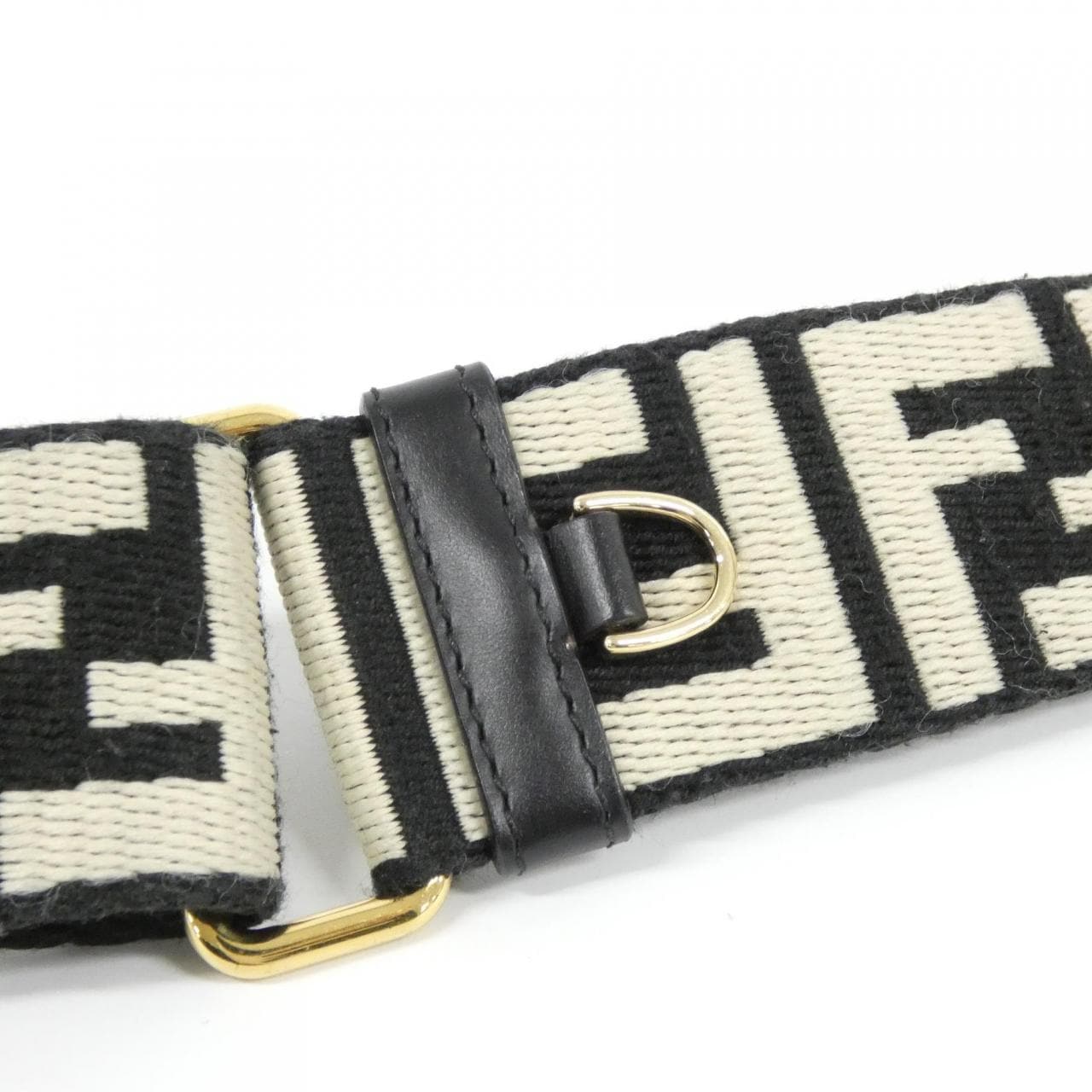 FENDI 8AV386 AJPE Wallet Canvas 5