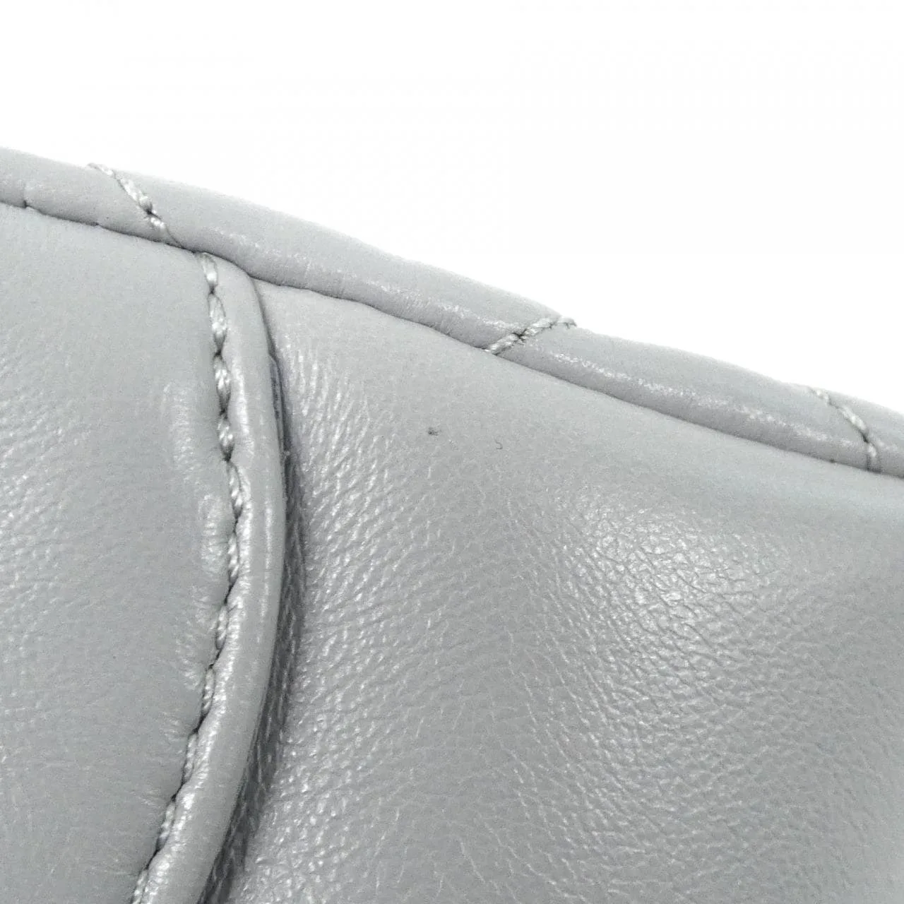 CHANEL AS5190 Shoulder Lambskin 灰色 羊皮 中古品A - 縮圖 5