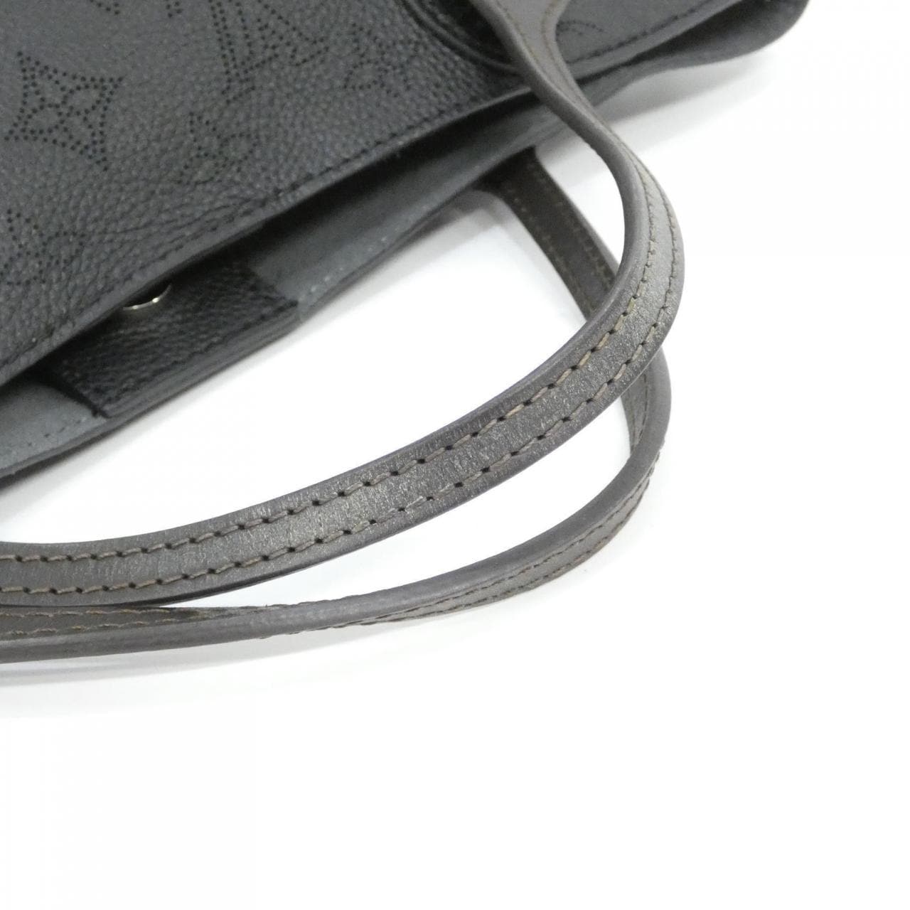 LOUIS VUITTON M54350 Handbag Black - Thumbnail 4