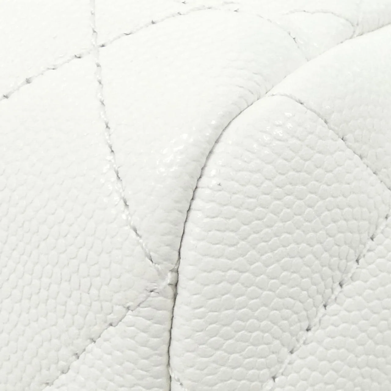 CHANEL AS4059 Backpack Grained Calfskin 白色 荔枝紋牛皮 中古品A - 縮圖 3