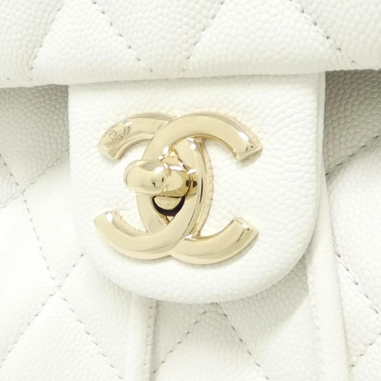 CHANEL AS4059 Backpack Grained Calfskin 白色 荔枝紋牛皮 中古品A - 縮圖 4
