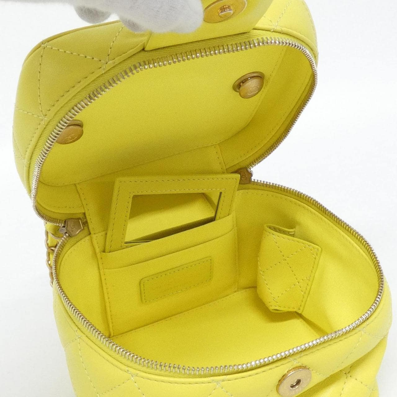 CHANEL Chanel 22 AS3228 Handbag 黃色 中古品A - 縮圖 7