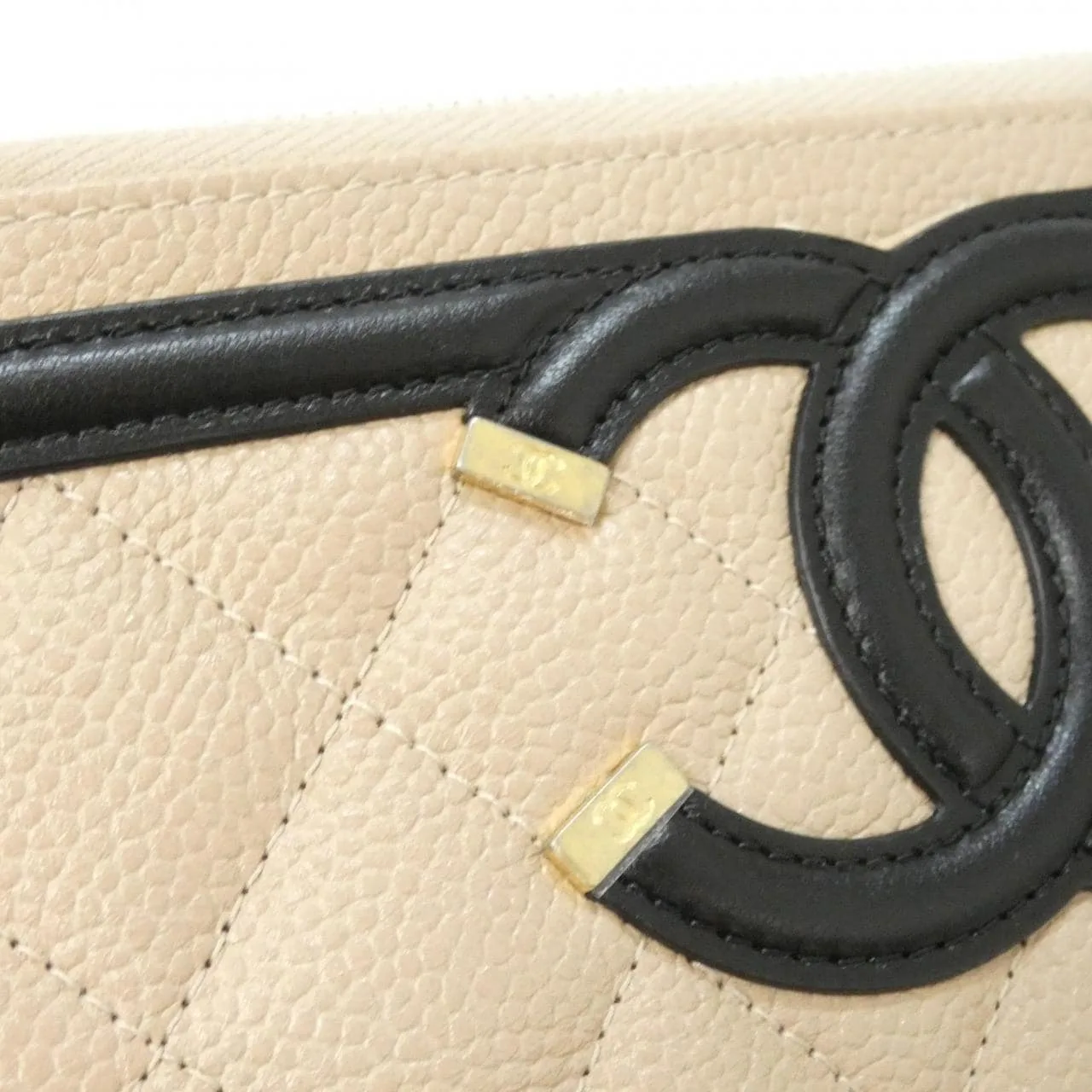 CHANEL 81942 Pouch Grained Calfskin Black Grained Calfskin Rank A - Thumbnail 4