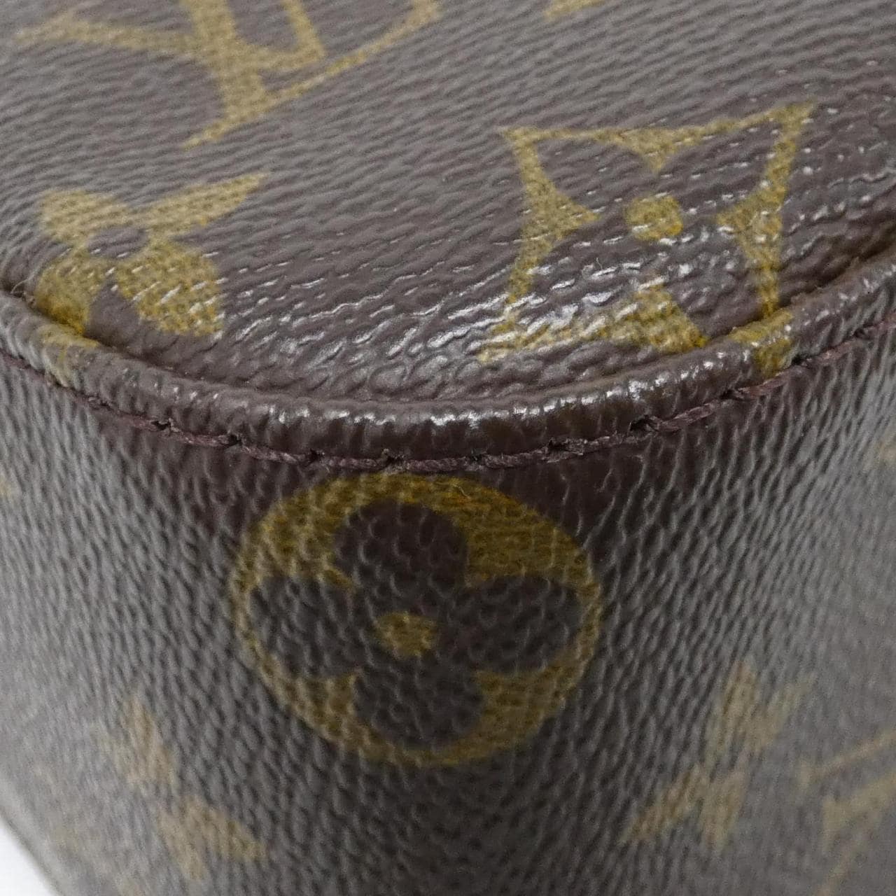 LOUIS VUITTON Looping M51145 Shoulder Monogram 黑色 Monogram 中古品A - 縮圖 2