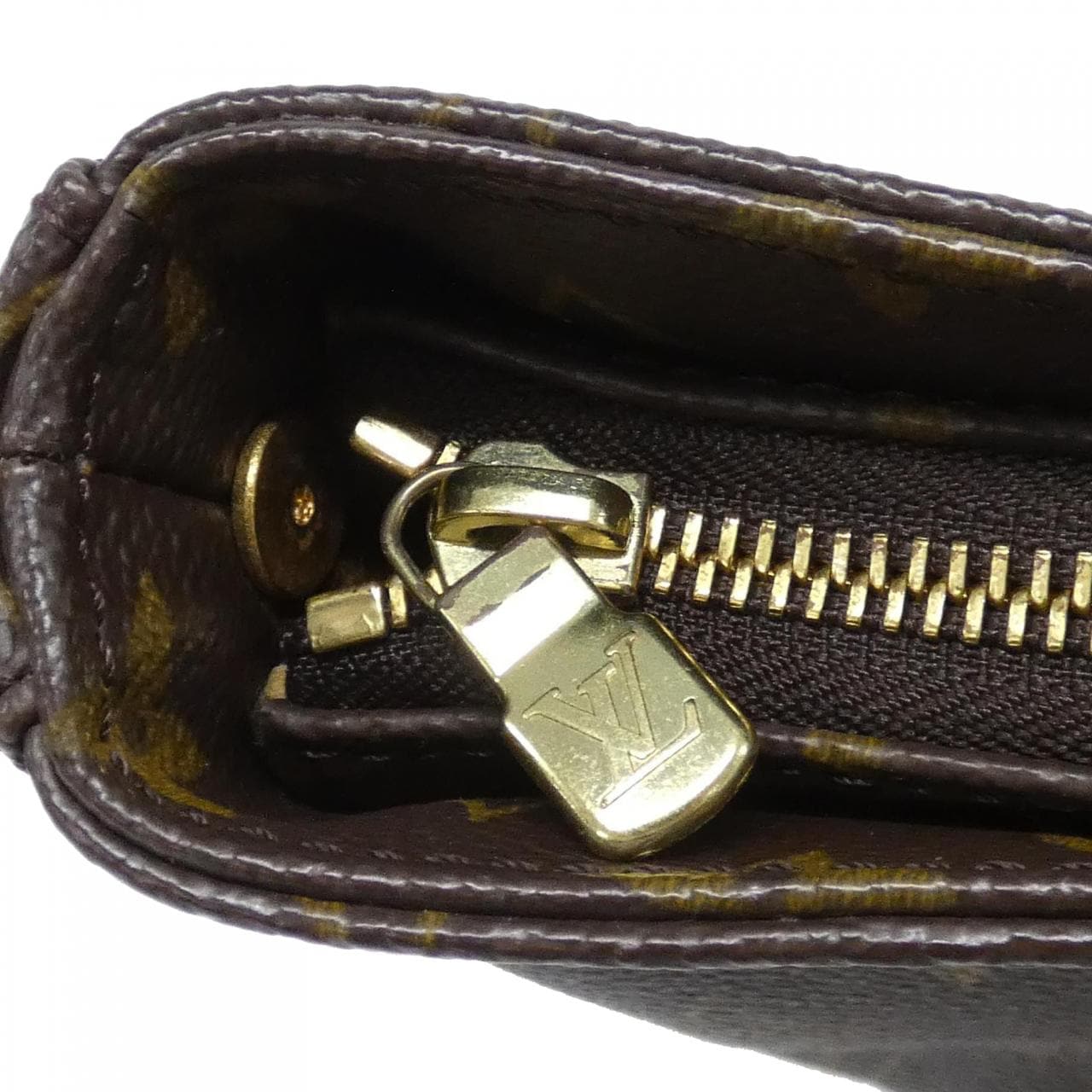 LOUIS VUITTON Looping M51145 Shoulder Monogram 黑色 Monogram 中古品A - 縮圖 3