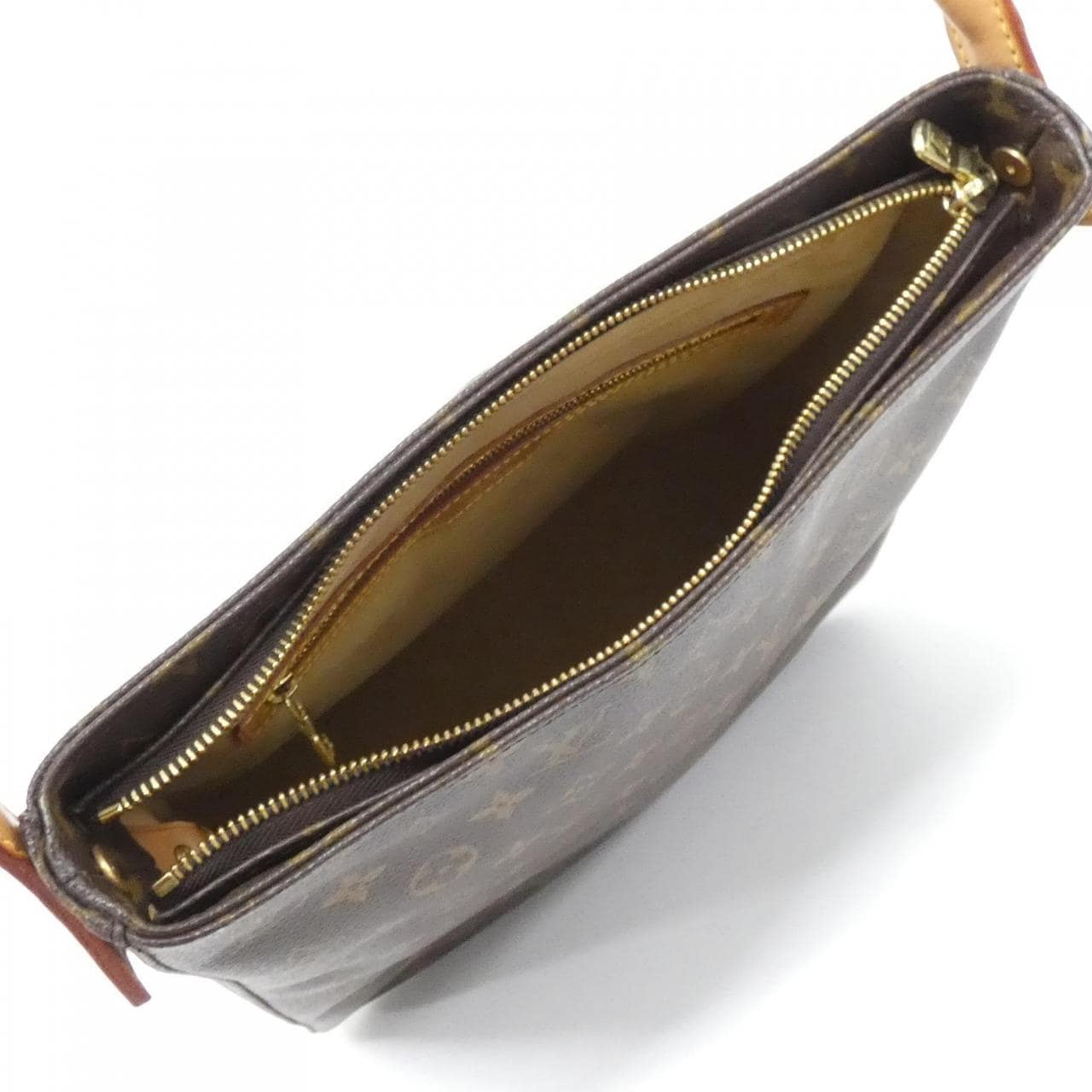 LOUIS VUITTON Looping M51145 Shoulder Monogram 黑色 Monogram 中古品A - 縮圖 5