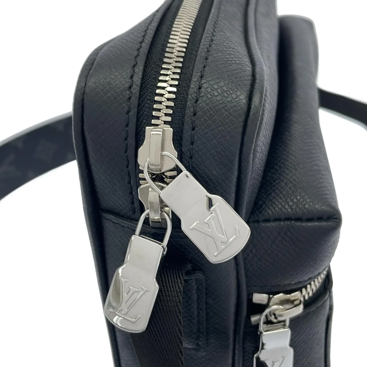 LOUIS VUITTON M30233 Shoulder Canvas 黑色 帆布 中古品A - 縮圖 6