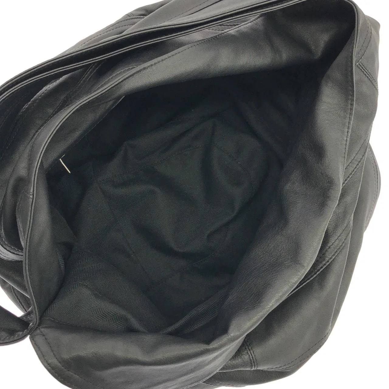 LOEWE 335 82 H94 Shoulder