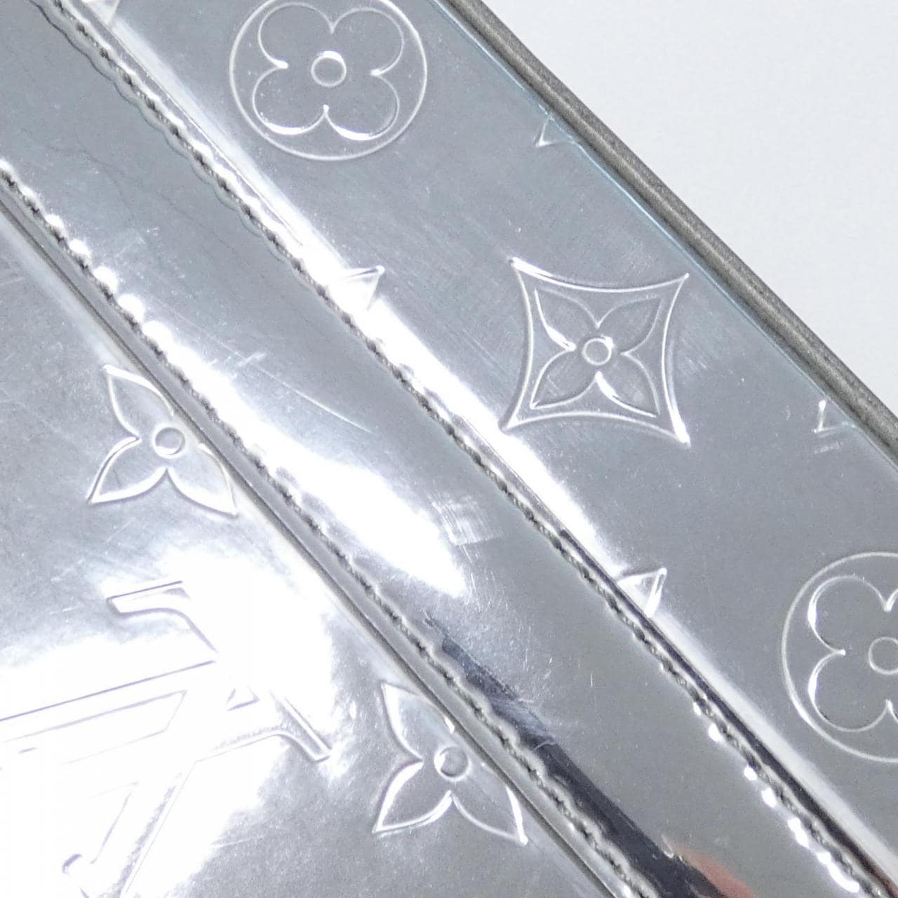 LOUIS VUITTON Soft Trunk M45885 Shoulder Monogram Silver Monogram Rank A - Thumbnail 6