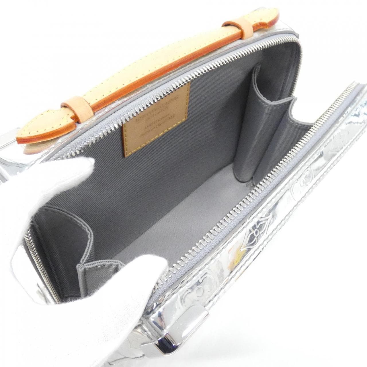 LOUIS VUITTON Soft Trunk M45885 Shoulder Monogram Silver Monogram Rank A - Thumbnail 9