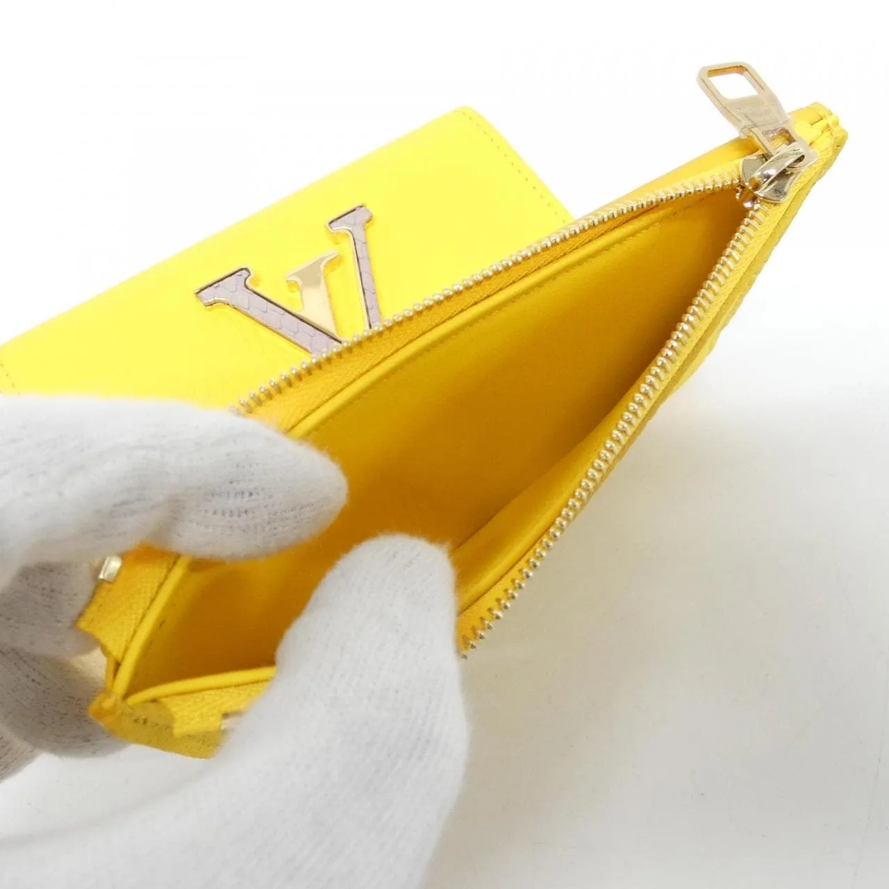 LOUIS VUITTON Capucines N87623 Wallet Python 黃色 蟒蛇皮 中古品A - 縮圖 10