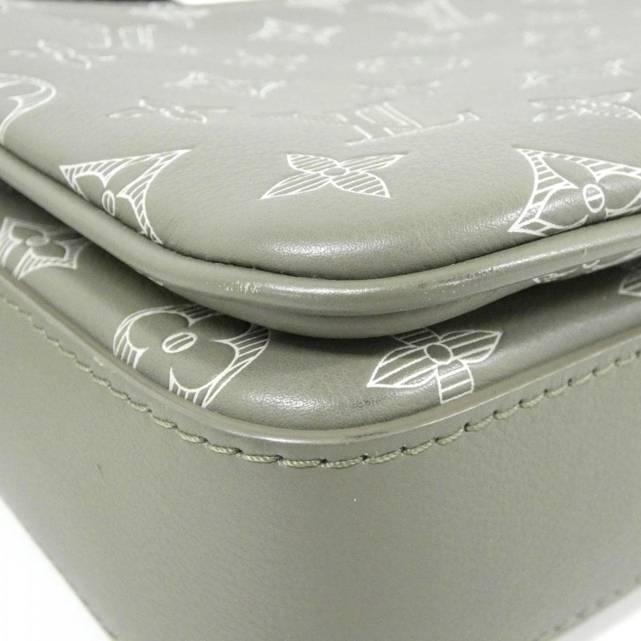 LOUIS VUITTON M12490 Handbag Monogram 綠色 Monogram 中古品A - 縮圖 3