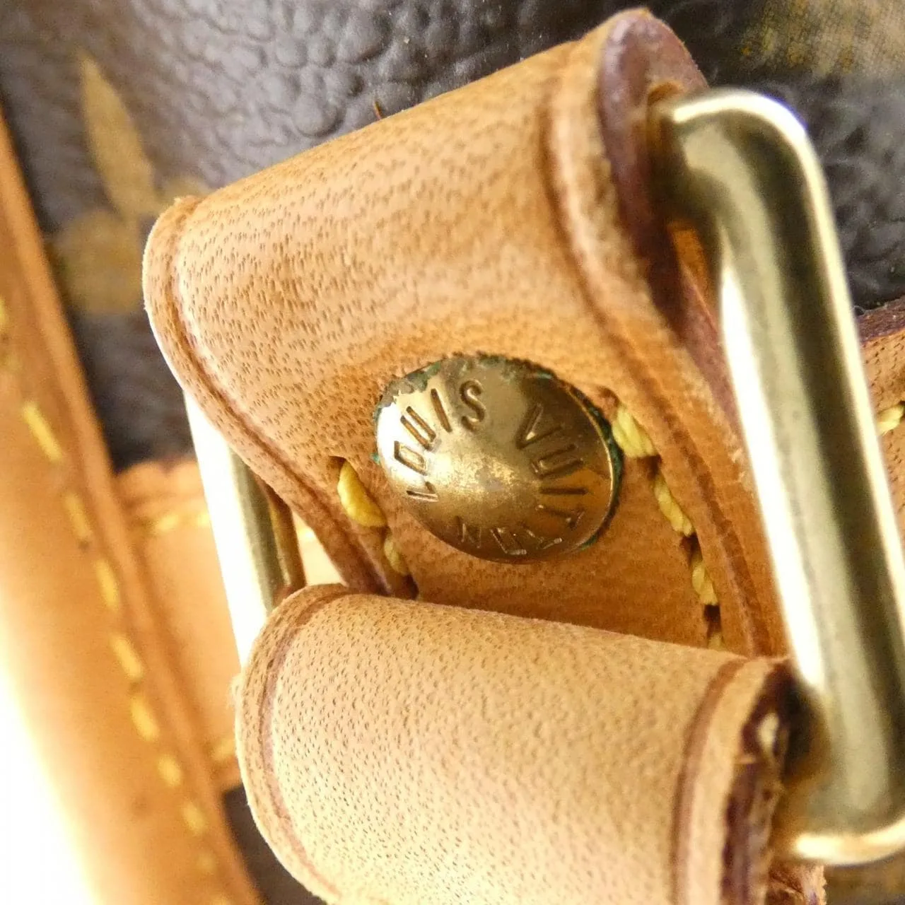 LOUIS VUITTON M42250 Shoulder Monogram 黑色 Monogram 中古品B - 縮圖 6