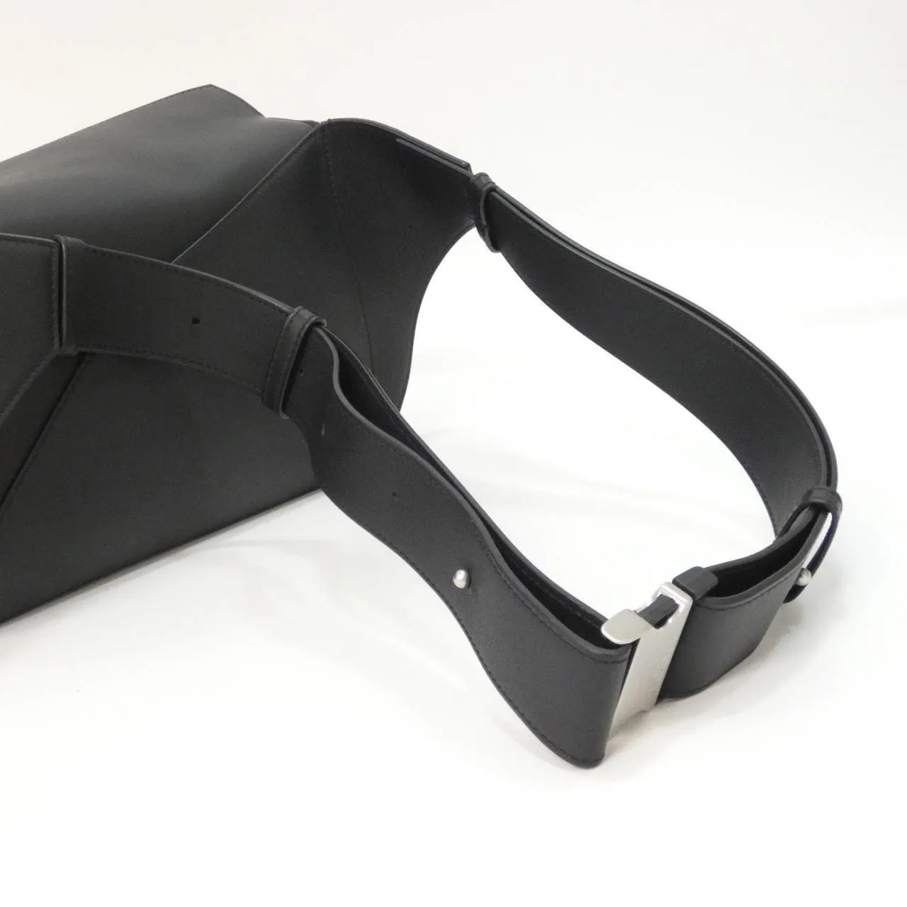 LOEWE Puzzle B510SEBX02 Shoulder 黑色 中古品A - 縮圖 9