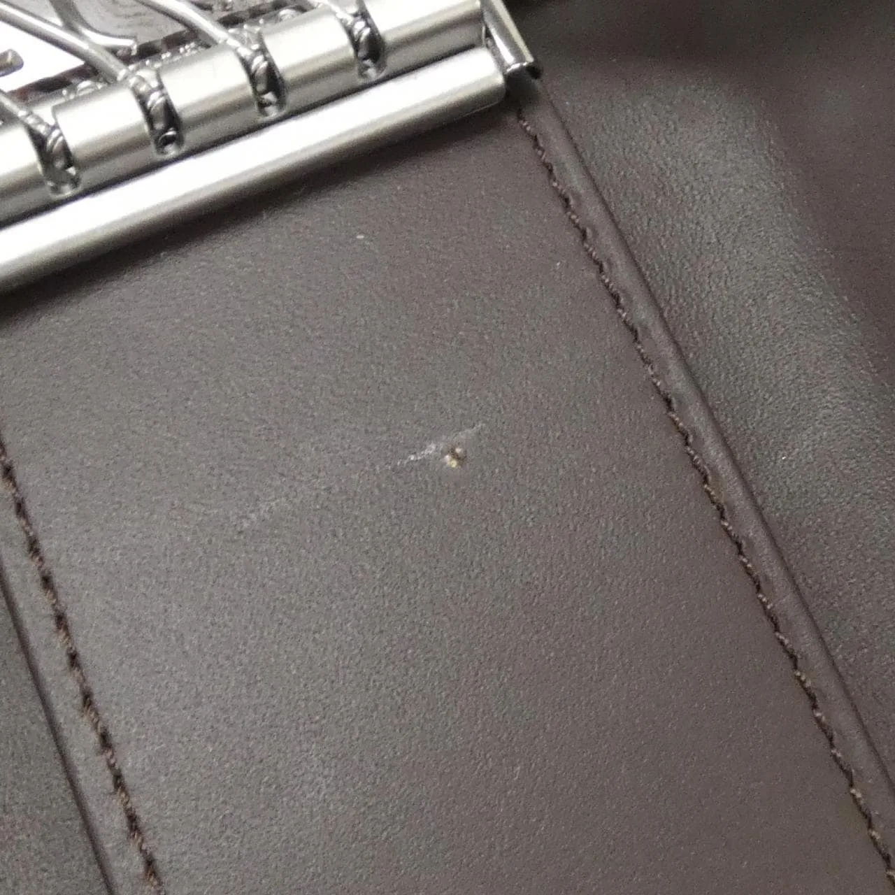 LOUIS VUITTON M6382D Key Case Epi Black Epi Rank A - Thumbnail 7