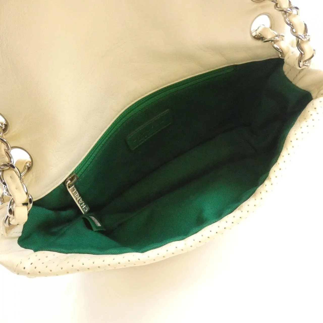 CHANEL 37577 Shoulder Lambskin White Lambskin Rank B - Thumbnail 8