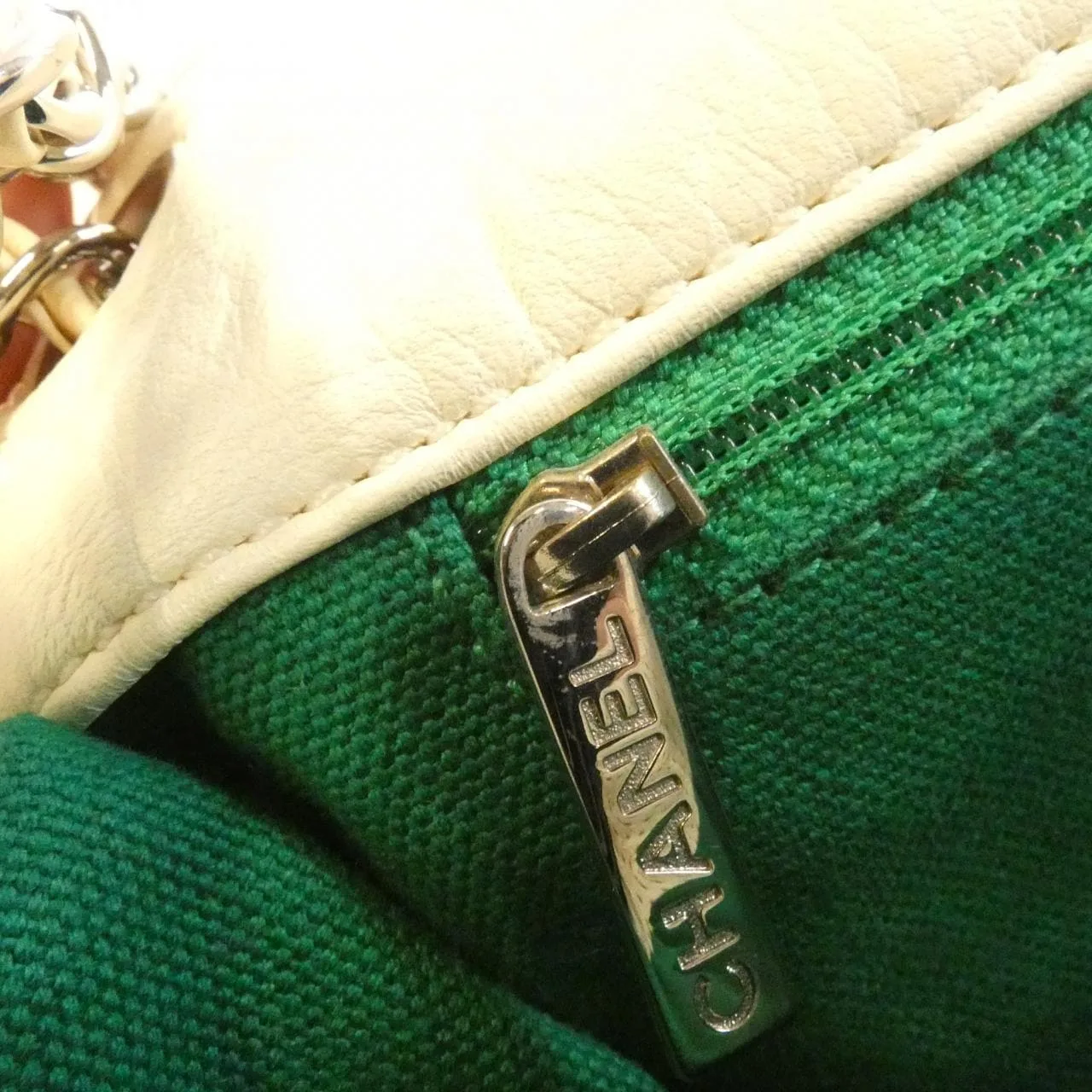 CHANEL 37577 Shoulder Lambskin White Lambskin Rank B - Thumbnail 9