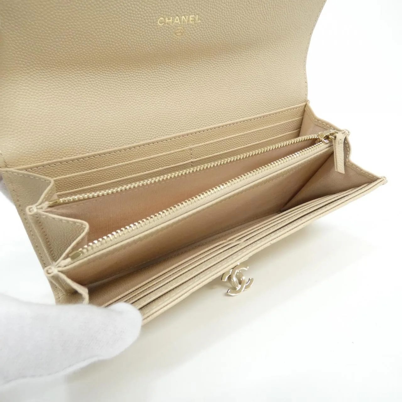 CHANEL 80768 Wallet Grained Calfskin Beige Grained Calfskin Rank A - Thumbnail 4