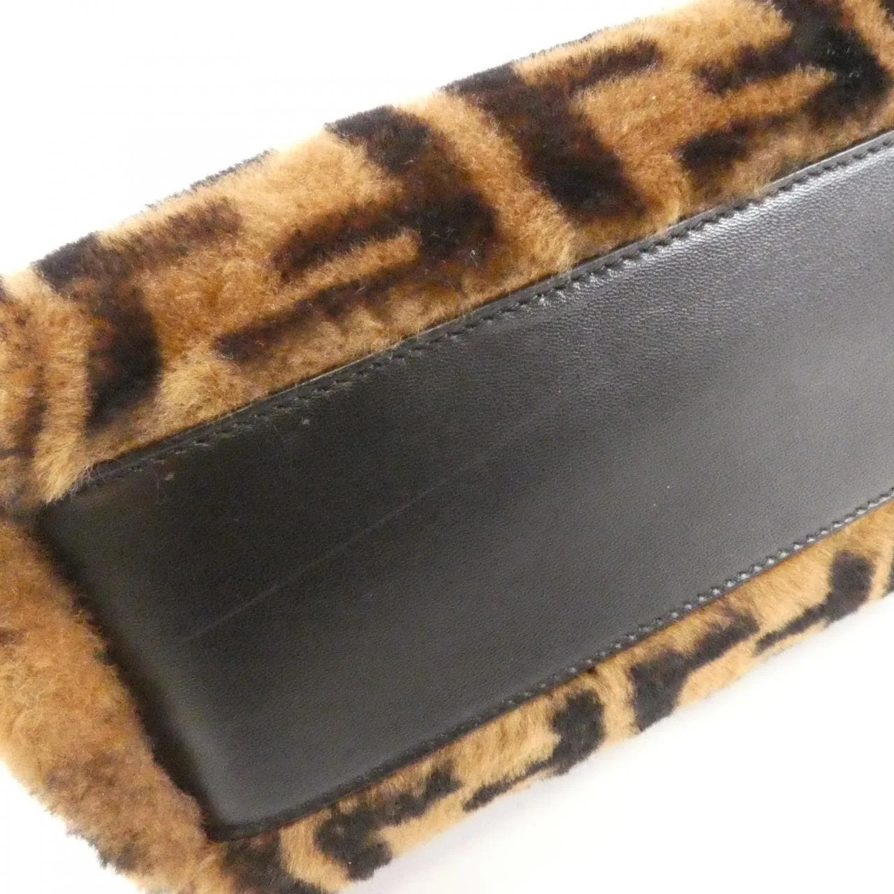 FENDI Peekaboo 8BN244 A411 Handbag Leather Black Leather Rank A - Thumbnail 3