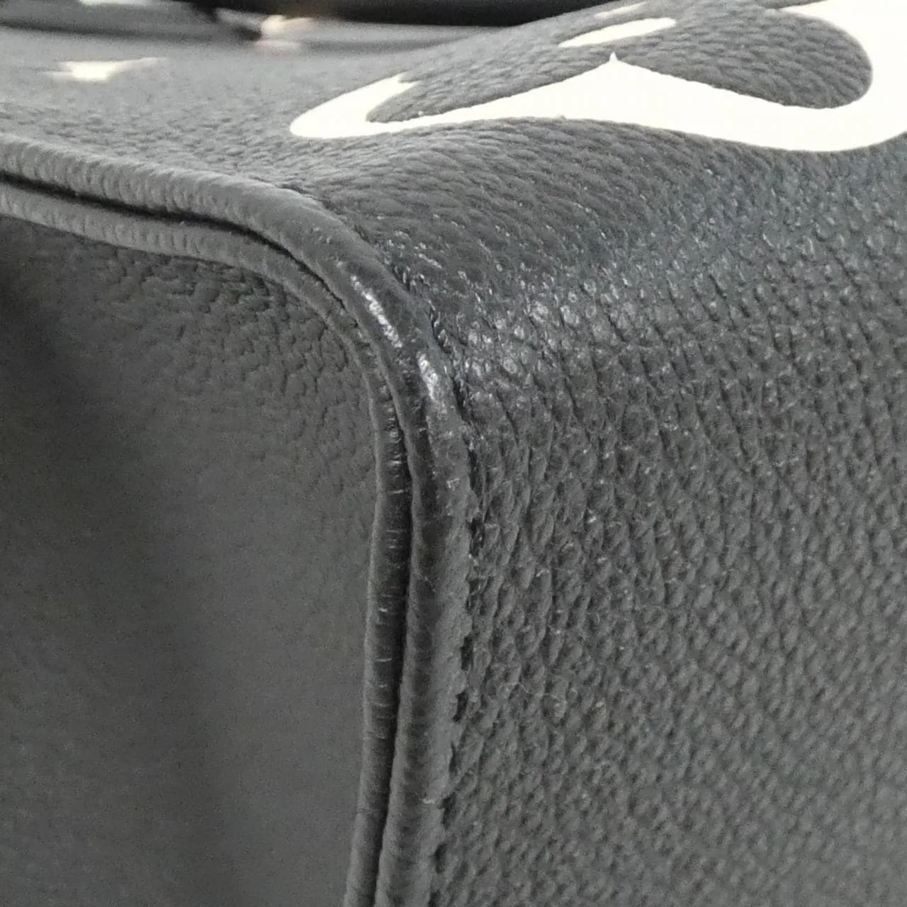 LOUIS VUITTON OnTheGo M45495 Handbag Monogram 黑色 Monogram 中古品A - 縮圖 2