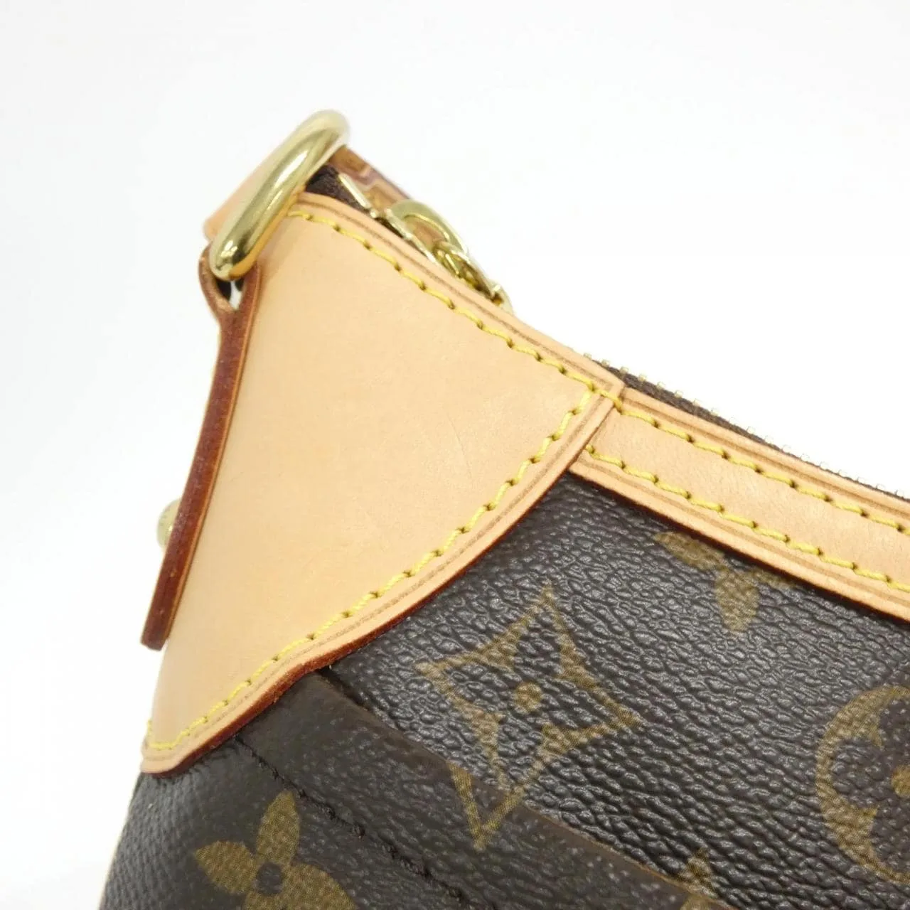 LOUIS VUITTON Odéon M56390 Shoulder Monogram 黑色 Monogram 中古品A - 縮圖 4