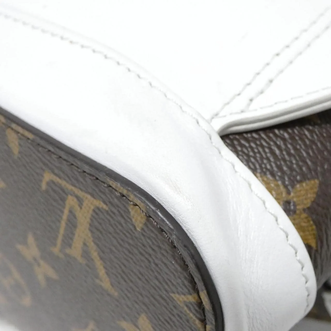 LOUIS VUITTON Soft Trunk M45580 Backpack Monogram 黑色 Monogram 中古品A - 縮圖 3