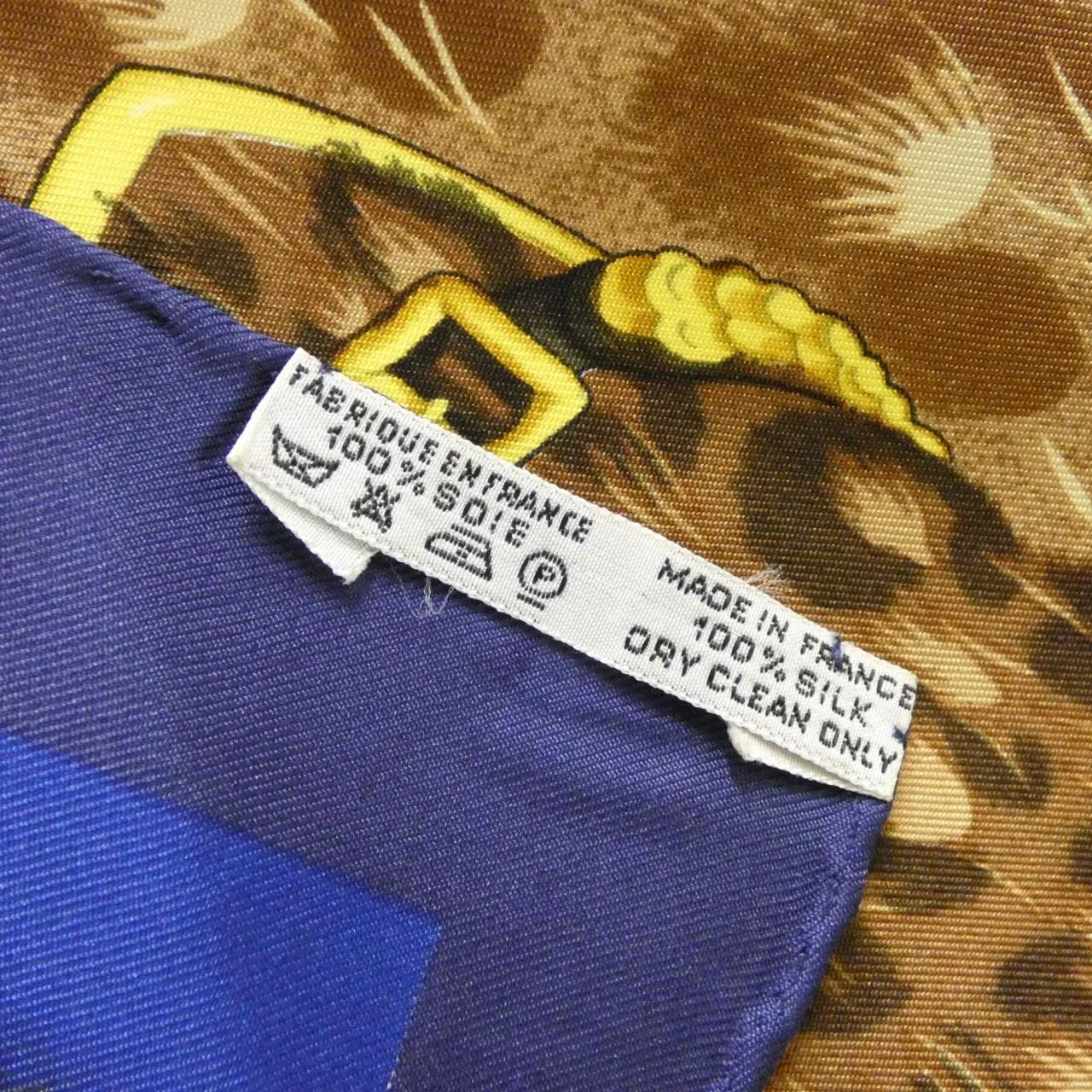 HERMES Plume Scarf Gold Rank A - Thumbnail 3