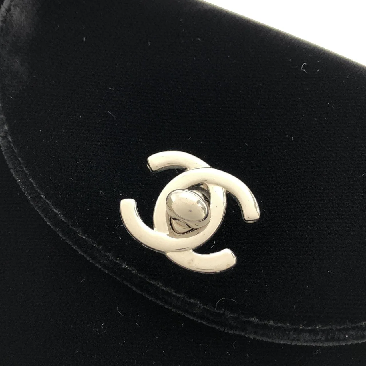 CHANEL Handbag Black Rank A - Thumbnail 6