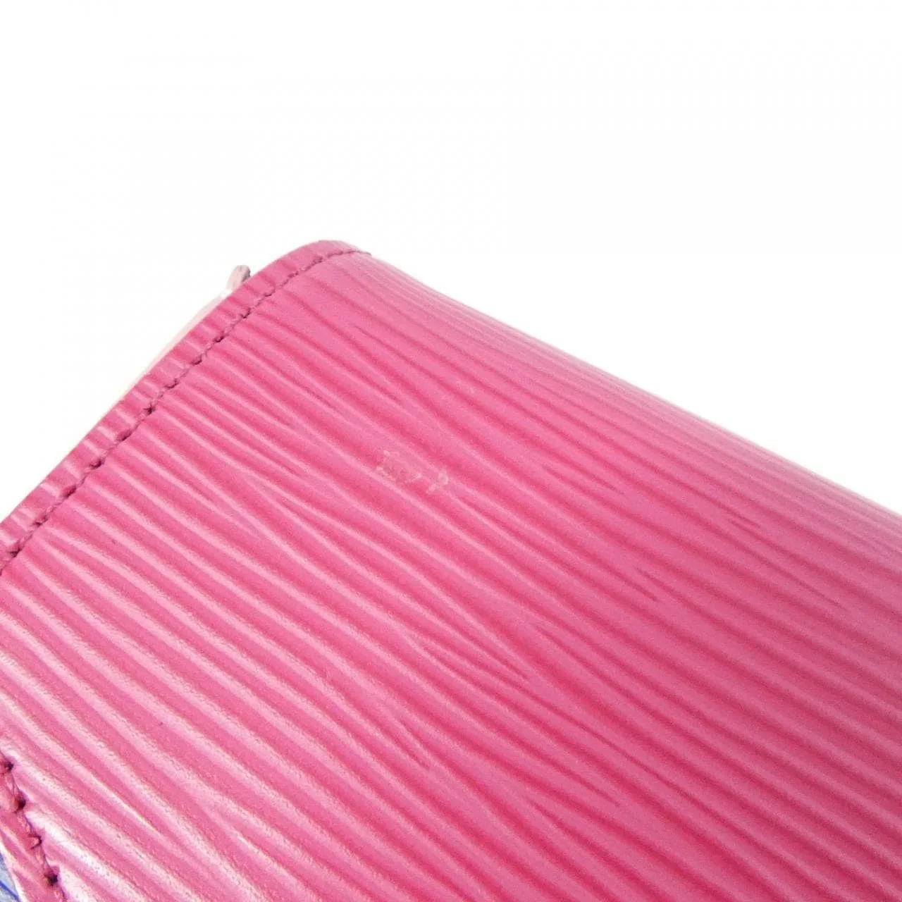 LOUIS VUITTON Pochette M61754 Shoulder Epi 粉色 Epi 中古品A - 縮圖 4