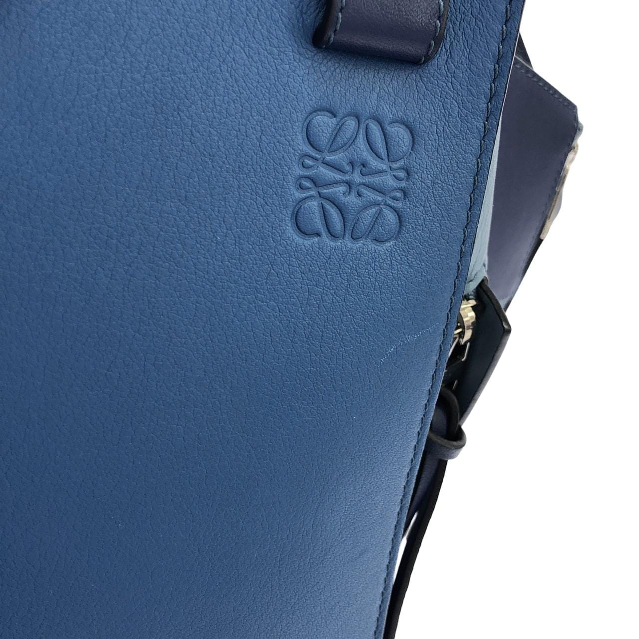 LOEWE Hammock 387 30VT38 Shoulder 5