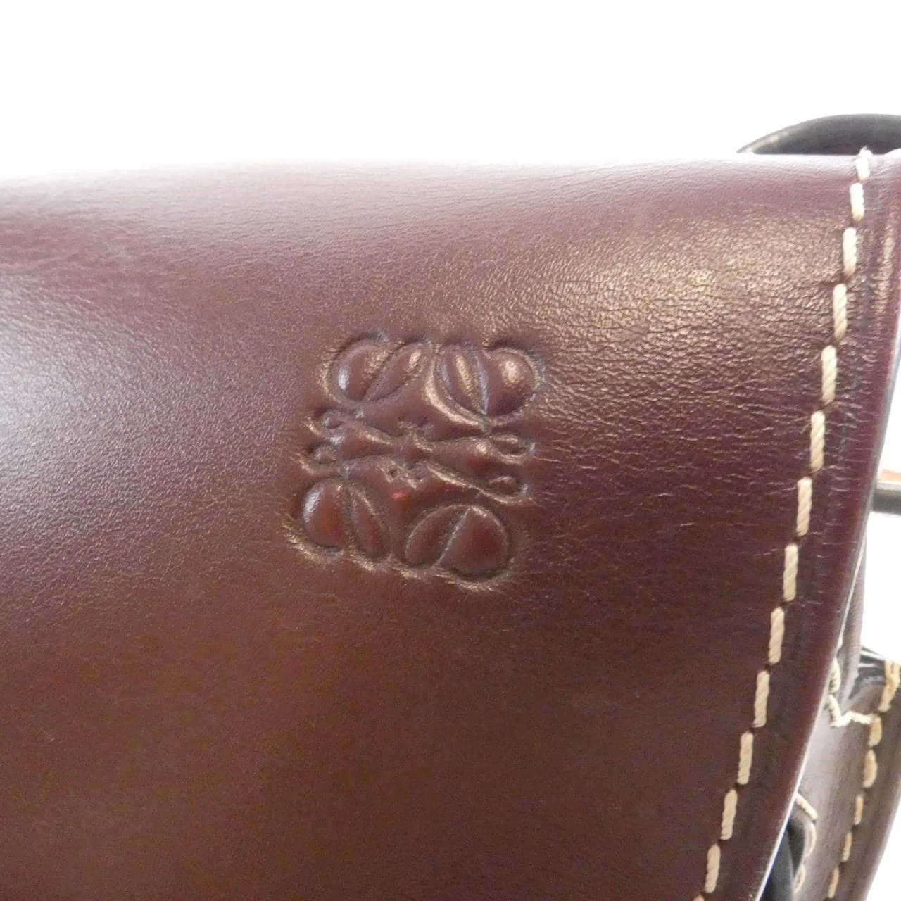 LOEWE Gate 321 12 T20 Shoulder 酒紅色 中古品A - 縮圖 4