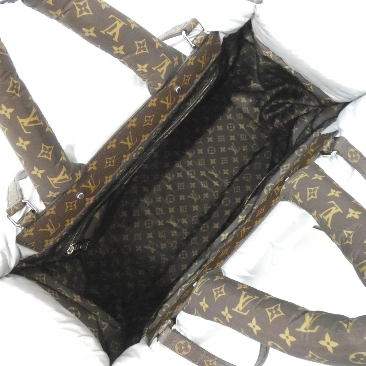 LOUIS VUITTON OnTheGo M21053 Handbag Nylon Silver Nylon Rank B - Thumbnail 8