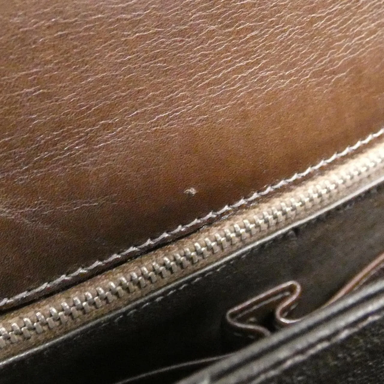 CELINE 肩背包 皮革 棕色 皮革 中古品B - 縮圖 8