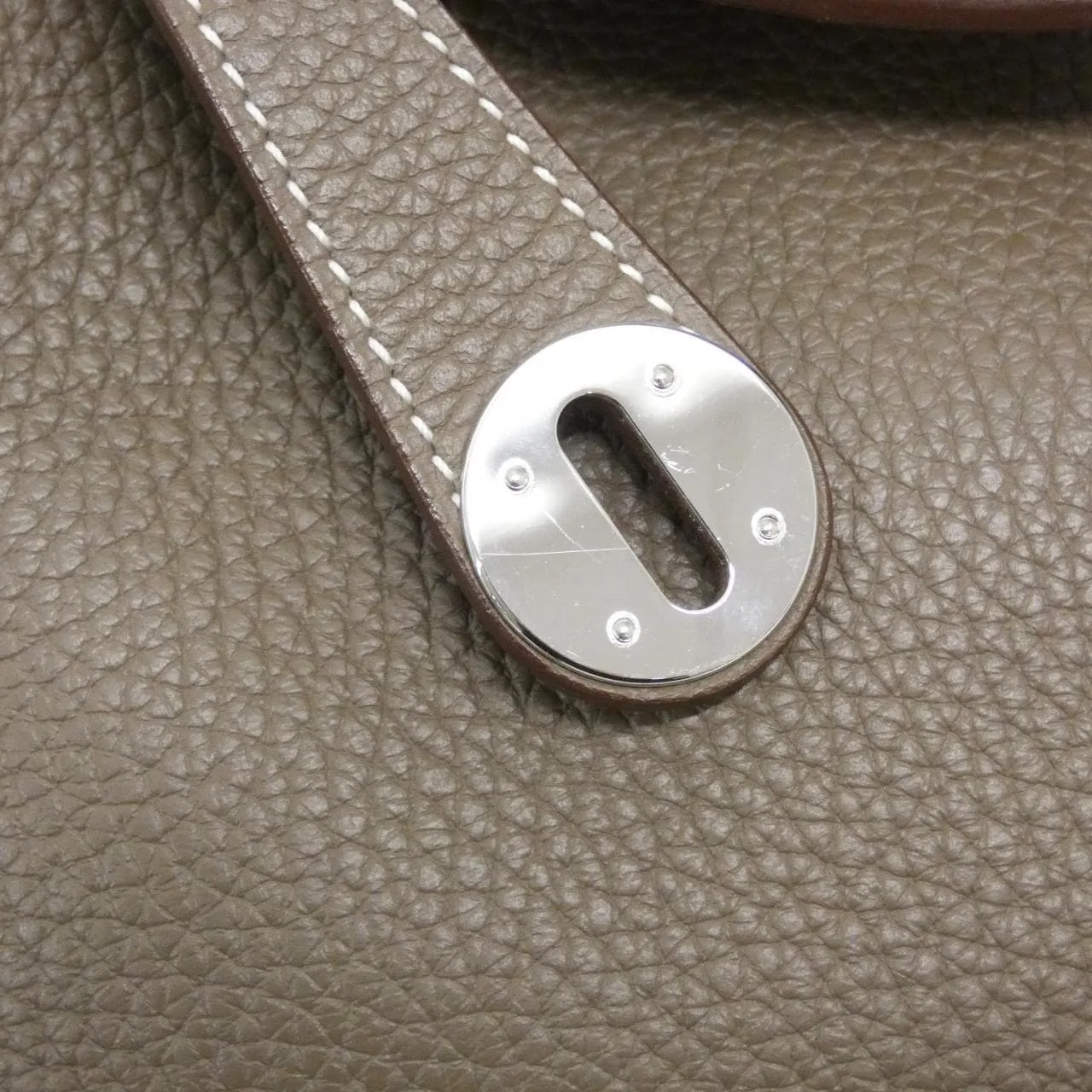 HERMES Lindy 073428CK Shoulder Clemence Etoupe Clemence 皮 中古品A - 縮圖 5